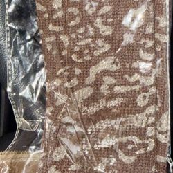 C.C Exclusive brown and silver cheetah print fingerless gloves 