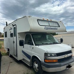 2008 Chevy Freelander Coachman