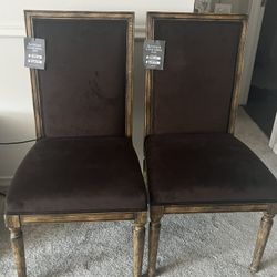 2 Beautiful Chocolate Brown Velvet Dining Chairs In Excellent Condition Retail Price Was 499.00
