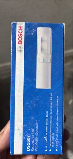32- Bosch DS150i Request-to-Exit PIR Motion Detector