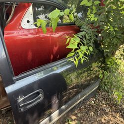99 To 07 GMC Chevy Door