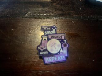 Disney world Orlando it’s a small world enamel pin