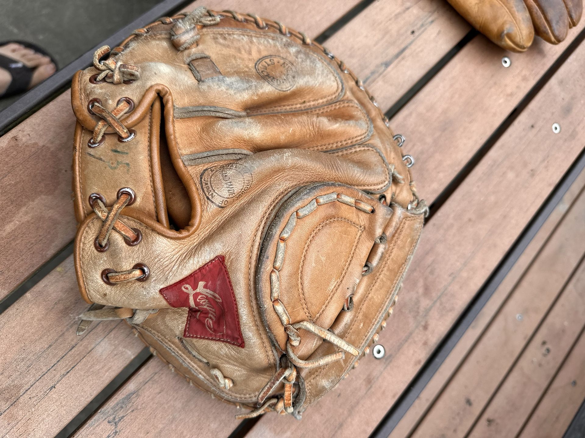 Deep Pocket Baseball Glove