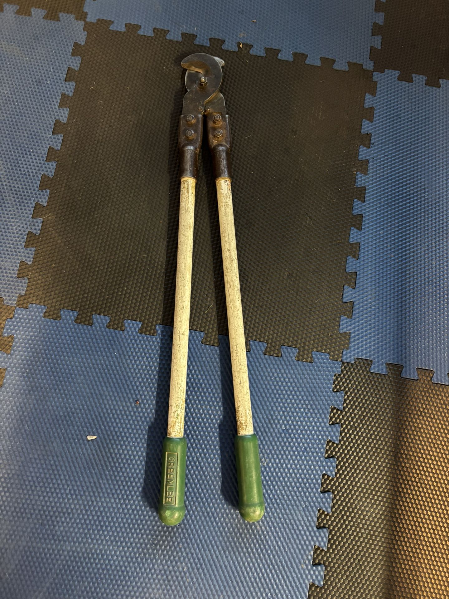 706 Greenlee Wire Cutters