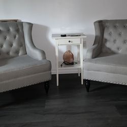 Wing Back Chairs 