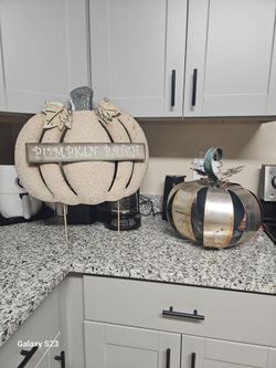 Outside Halloween or Thanksgiving decorations