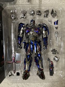 Threezero Transformers Nemesis Prime DLX Diecast Figure Open. Not $1, Best Offer Buys.Send Offer!