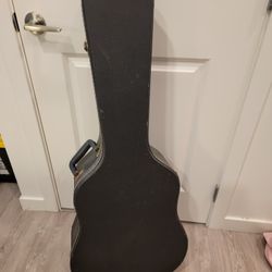 Hardshell acoustic guitar case
