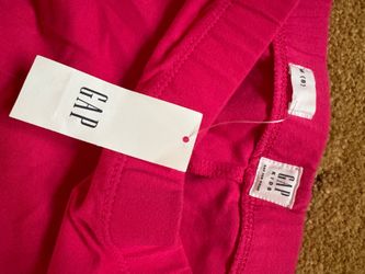 NEW GAP Kids Leggings 8 M (w/ free faded glory tshirt).