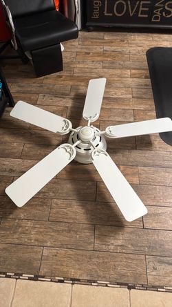 Ceiling fan white no light perfect ac air conditioner conditioning