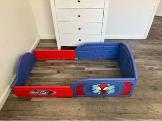 Kids bed frame