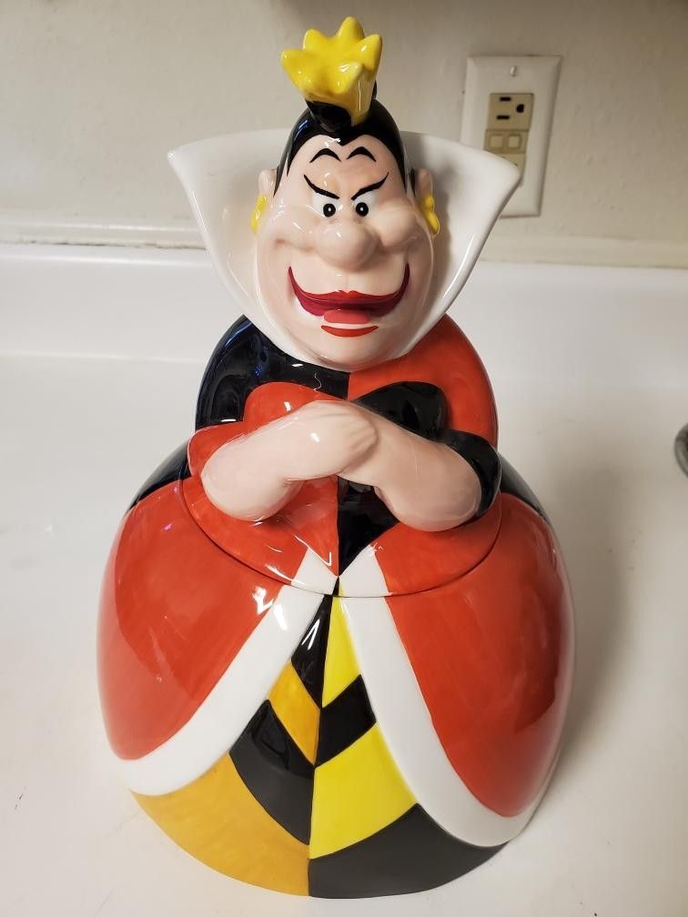 Disney Queen Of Hearts Cookie Jar