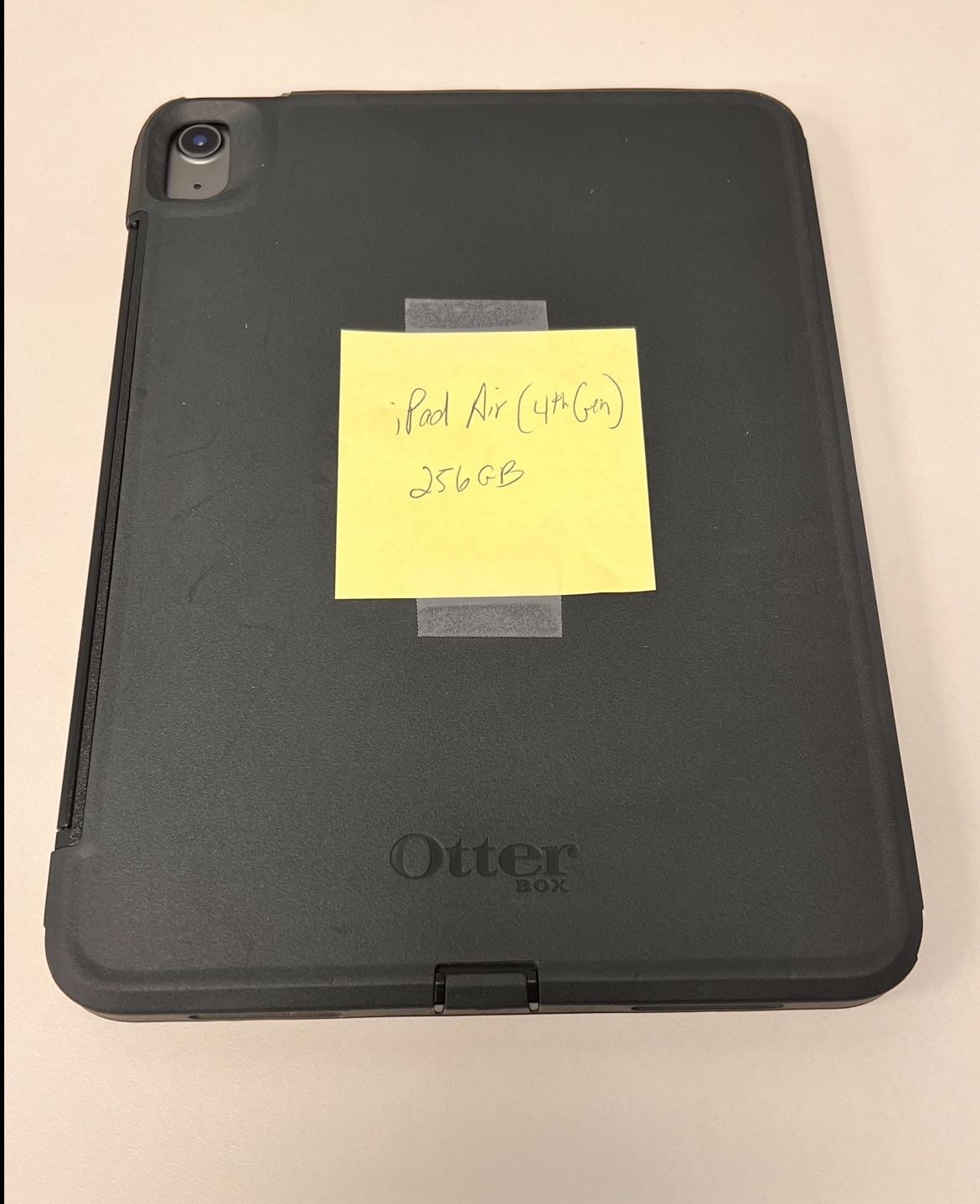iPads Airs/9th Gen 256GB - WiFi + Cellular