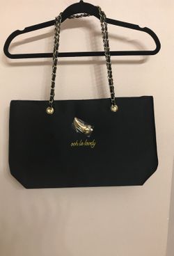 Nice travel bag / purse