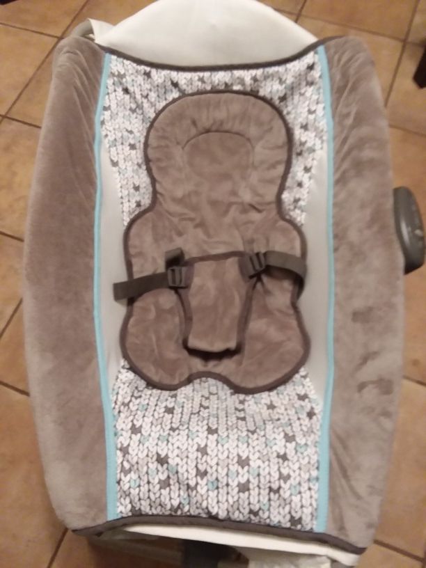 Eddie bauer slumber hotsell and soothe rocker