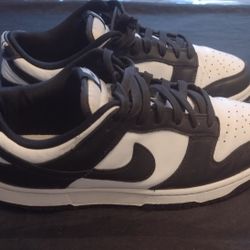 Used Nikes For Sale 25$ , Size 9.5 And 