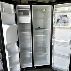 Refrigerator  Brand Frigidaire  Color Silver