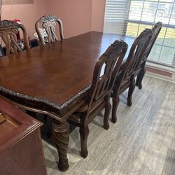 Table And Chairs 