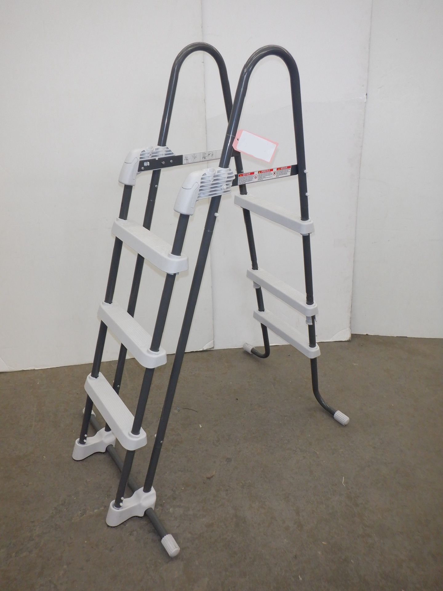 Brand New POOL Ladder
