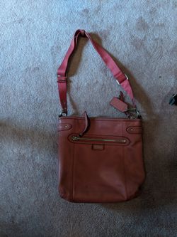 Couch purse