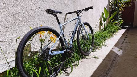 Giant fast road bike