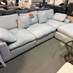 Sectional! Easy financing! 😍✅❤️