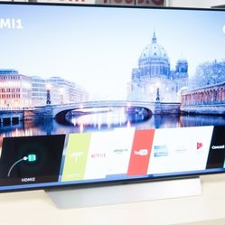 LG 55" OLED 4K Smart TV