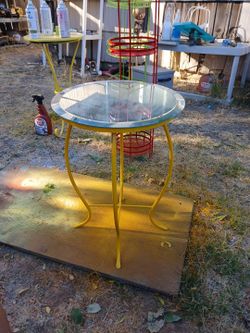 Round Mirror Top Metal Side Table Yellow