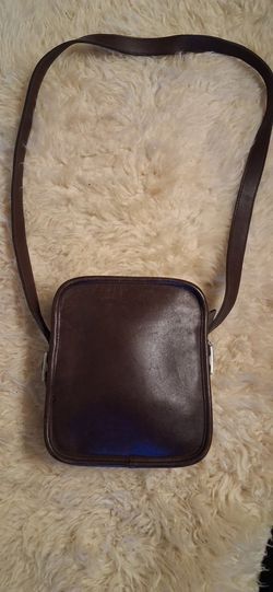 9817 Vintage brown Coach bag 
