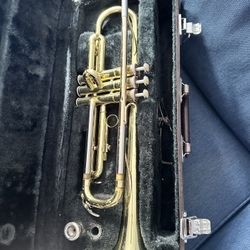 Yamaha YTR2320 Trumpet 