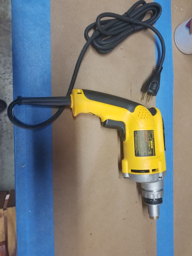 Dewalt