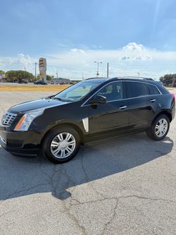 Extremely Clean 2013 Cadillac SRX Luxury