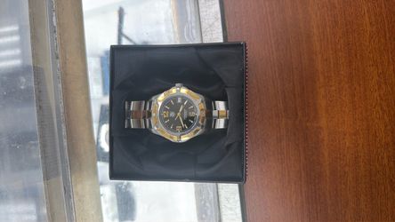 TAG Huer 2000 Professional Watch
