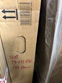 Wall Kitchen Cabinet in White Oak