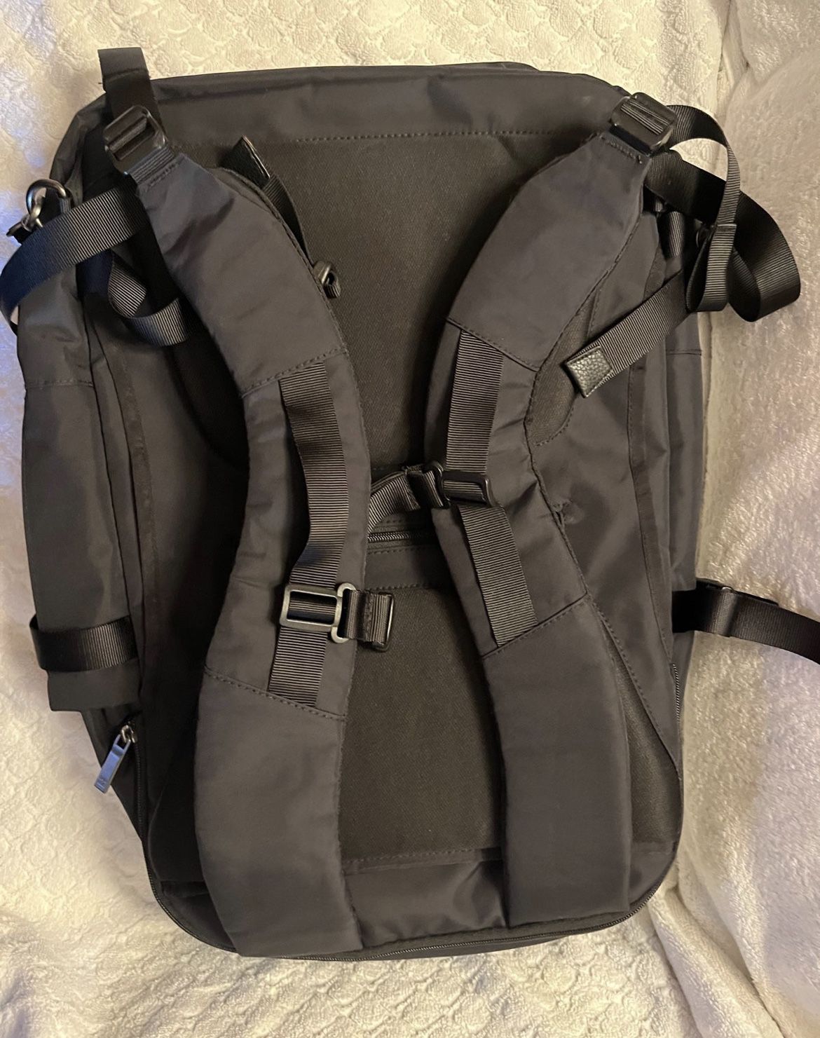 Traveler 21" Backpack Black - Open Story