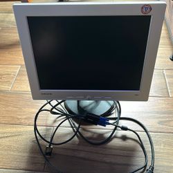 Retro Samsung Sync master  lCD Monitor