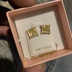 14k Canary Yellow Diamonds