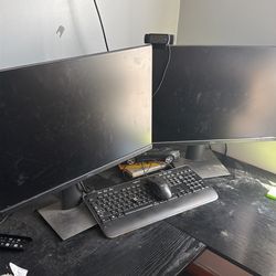 Dell 24” Dual monitors plus web, wireless keyboard and mouse