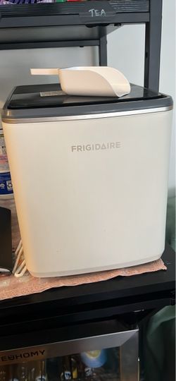 Frigidaire ice machine