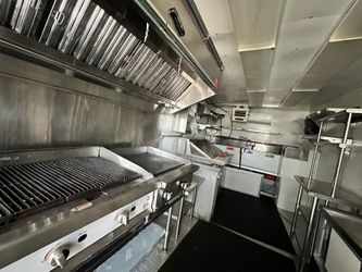 Food Truck Trailer Ready To Go Fully Equipped With Appliances 