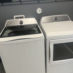 Brand NEW GE PROFILE Electric Washer and GAS DRYER