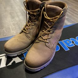 Levi Boots