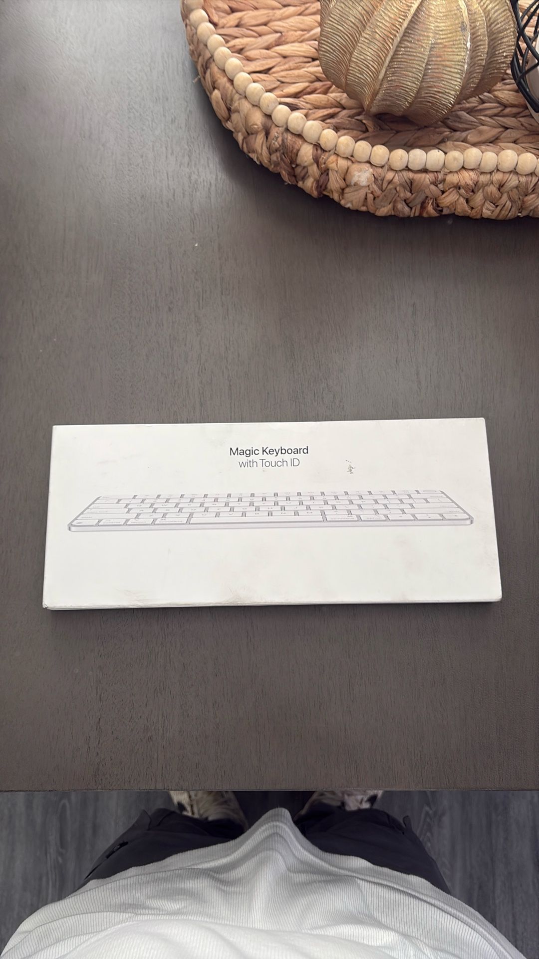 Apple Magic Keyboard with Touch ID for Mac Models with Apple Silicon - White - US English