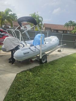 dinghy
