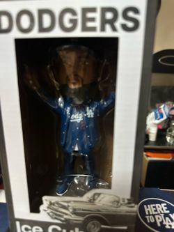 Ice cube bobblehead for trade!