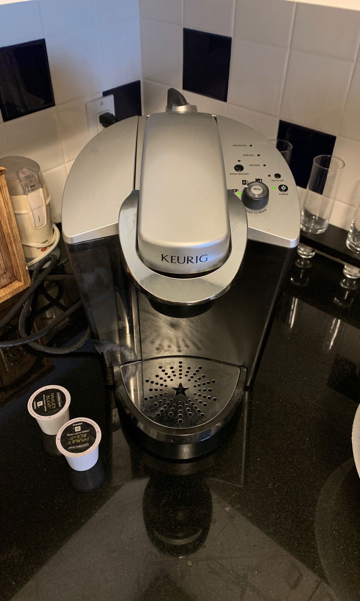 Keurig Office Pro coffee pod machine B145