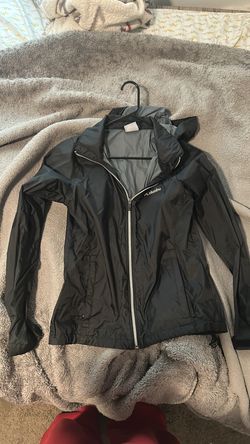 Columbia wind breaker jacket