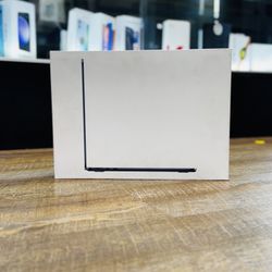 MacBook Air 13in M3 Chip 1Tb