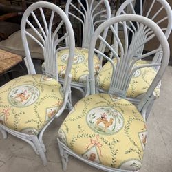 Set Of 4 set of vintage Henry Link Cathedral Chinese Chippendale-style dining chairs  - Excellent Condition 