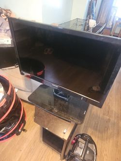 Magnavox TV On Stand